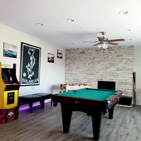 Heart Of Vegas Villa
